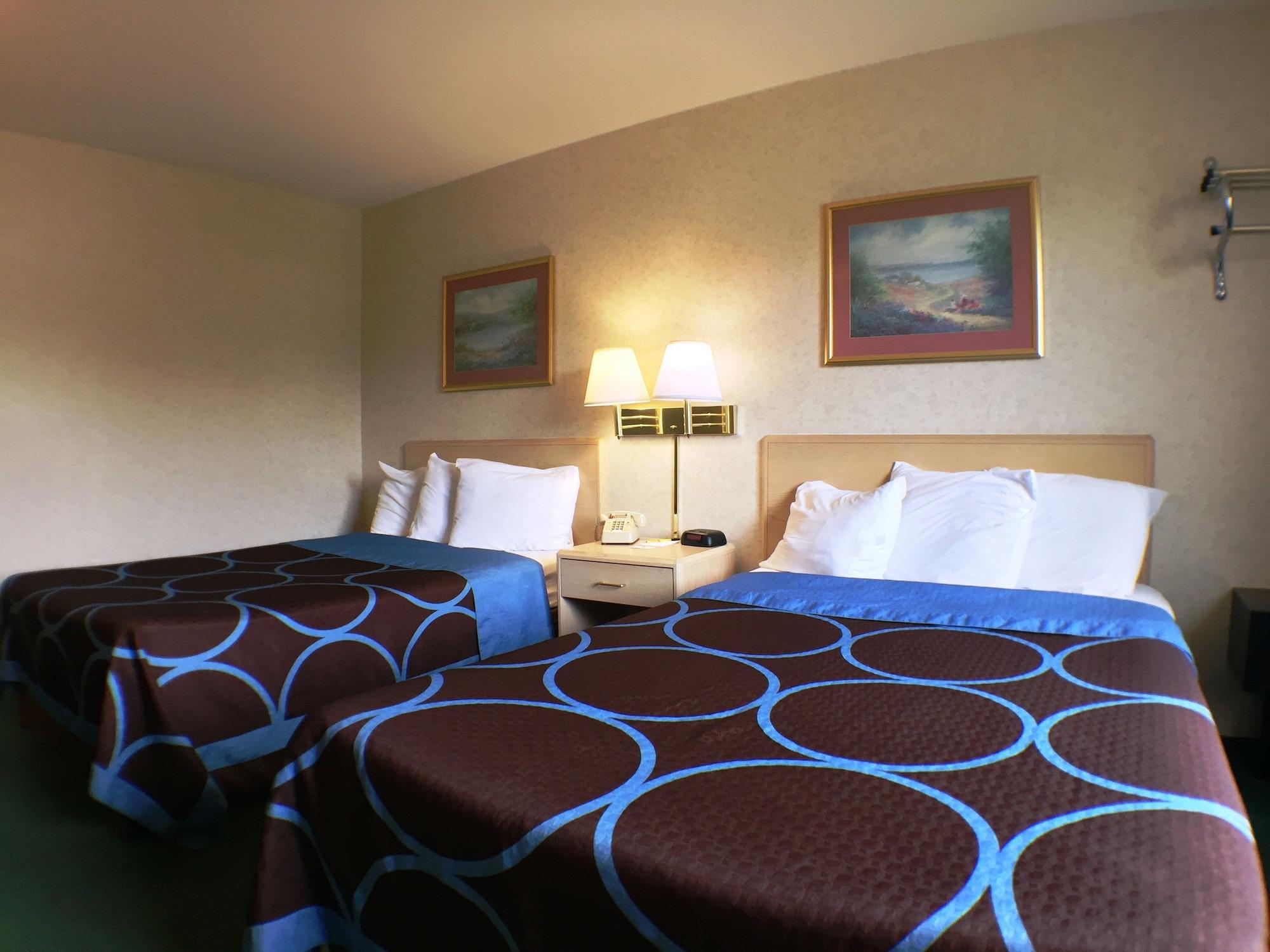 ซูเปอร์ 8 บาย วินด์แฮม แคนันไดกัว Hotel คานานไดกัว ภายนอก รูปภาพ