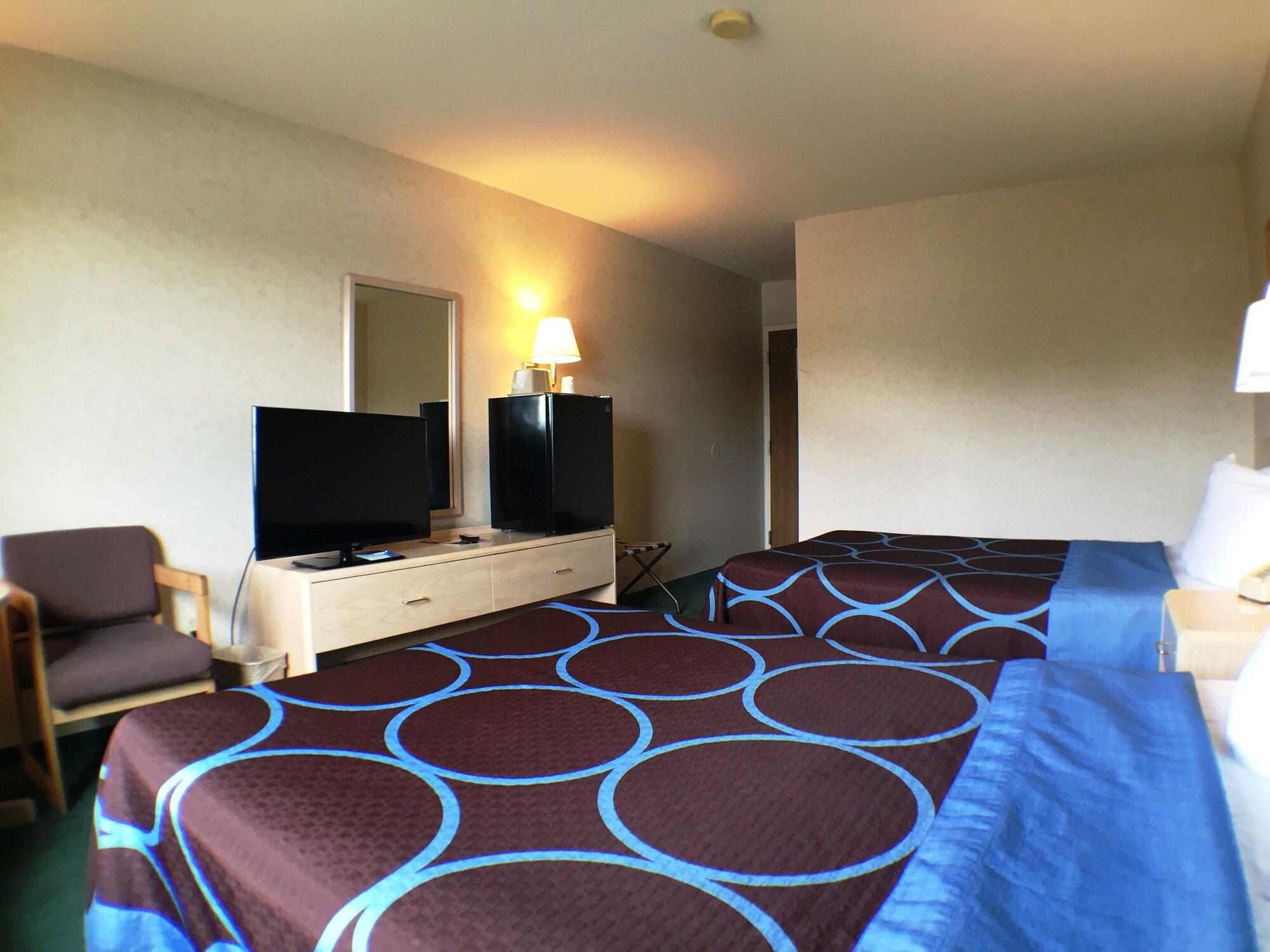 ซูเปอร์ 8 บาย วินด์แฮม แคนันไดกัว Hotel คานานไดกัว ภายนอก รูปภาพ
